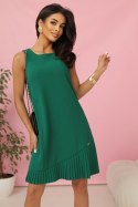 308-4 KARINE elegancka trapezowa sukienka z asymetryczną plisą - ZIELONA 308-4 KARINE elegancka trapezowa sukienka z asymetryczną plisą - ZIELONA