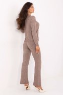 Spodnie Komplet Model IT-KMPL-98692.57 Dark Beige - Italy Moda Italy Moda Spodnie Komplet Model IT-KMPL-98692.57 Dark Beige - Italy Moda Italy Moda