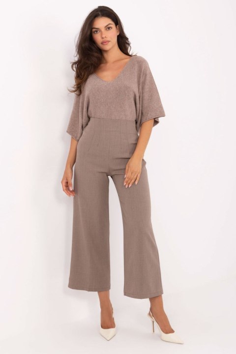 Spodnie Damskie Model IT-SP-FL9068.96 Dark Beige - Rue Paris Rue Paris Spodnie Damskie Model IT-SP-FL9068.96 Dark Beige - Rue Paris Rue Paris