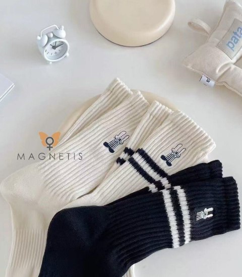 SKARPETY KRÓLIK MAGNETIS