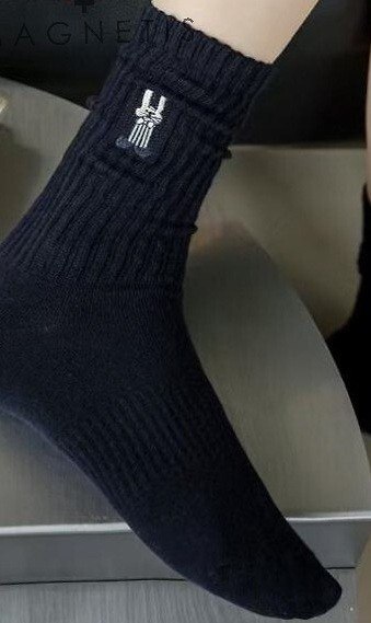 SKARPETY KRÓLIK MAGNETIS