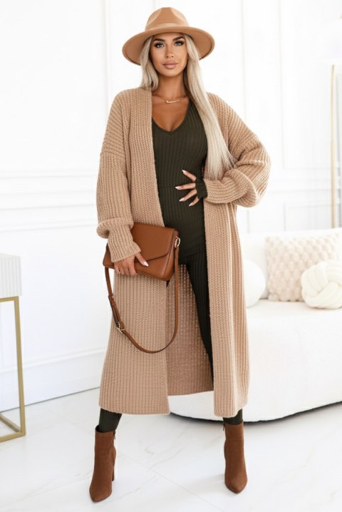 619-2 Wygodny i elegancki prążkowany kombinezon damski z dekoltem - khaki