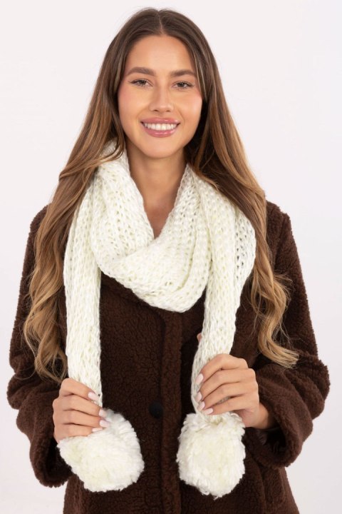 Szalik Model AT-SZ-S-2203.87 Ecru - AT AT