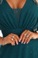 654-1 Długa połyskująca sukienka plus size z dekoltem i transparentnym rękawkiem - zieleń butelkowa