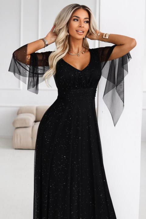 655-1 Długa połyskująca w świetle suknia z dekoltem i transparentnym rękawkiem - czarna