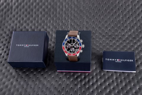 Zegarek Męski Tommy Hilfiger TH85 Chronograph 1792166 + BOX Zegarek Męski Tommy Hilfiger TH85 Chronograph 1792166 + BOX