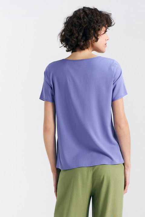 Bluzka basic z krótkim rękawem B160 Violet - Nife Nife Bluzka basic z krótkim rękawem B160 Violet - Nife Nife