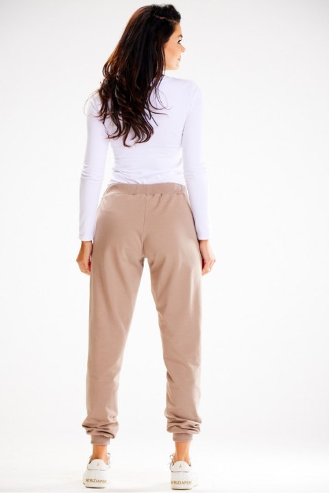 Spodnie Damskie Model A608 Latte - awama Awama Spodnie Damskie Model A608 Latte - awama Awama