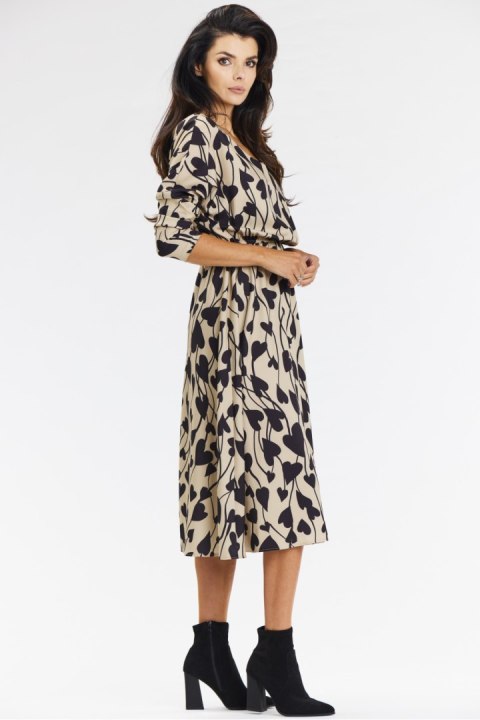 Sukienka Model A666 Beige/Black Hearts - awama Awama Sukienka Model A666 Beige/Black Hearts - awama Awama