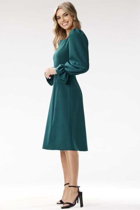 Sukienka Model A695 Bottle Green - awama Awama Sukienka Model A695 Bottle Green - awama Awama
