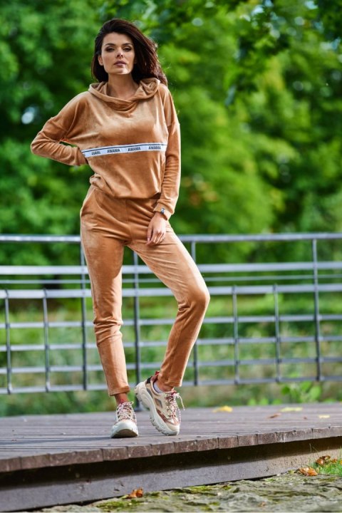 Spodnie Damskie Model A372 Beige Welur - awama Awama Spodnie Damskie Model A372 Beige Welur - awama Awama