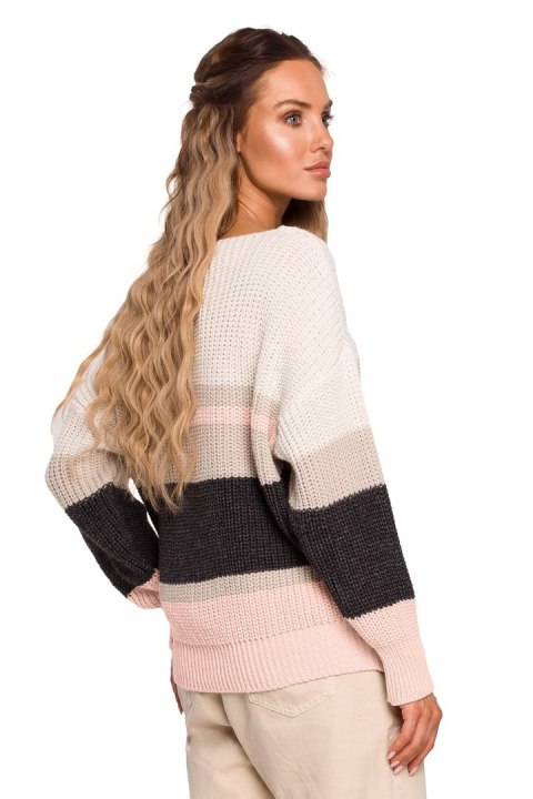 Sweter Damski Model MOE686 Model 2 - Moe Moe Sweter Damski Model MOE686 Model 2 - Moe Moe