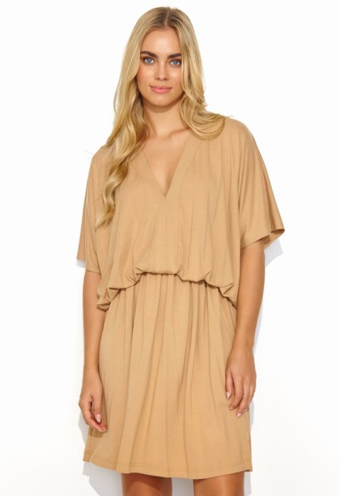 Sukienka Model M827 Beige - Makadamia Makadamia Sukienka Model M827 Beige - Makadamia Makadamia