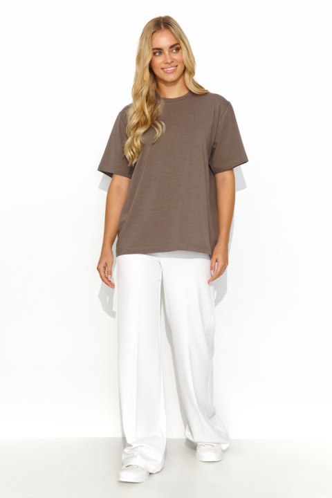 T-shirt Damski Model M826 Brown - Makadamia Makadamia T-shirt Damski Model M826 Brown - Makadamia Makadamia