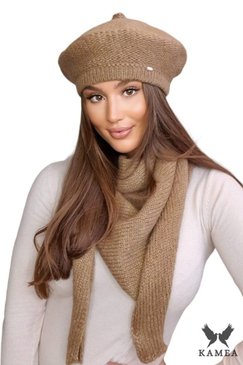 OFELIA zimowy beret damski kolor ciemny beż - Kamea Kamea OFELIA zimowy beret damski kolor ciemny beż - Kamea Kamea