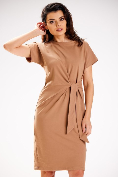 Sukienka Model M302 Beige - Infinite You Infinite You Sukienka Model M302 Beige - Infinite You Infinite You