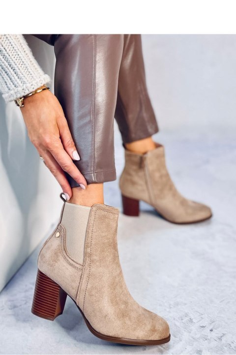 Botki klasyczne na obcasie ROSEY KHAKI - Inello Inello Botki klasyczne na obcasie ROSEY KHAKI - Inello Inello