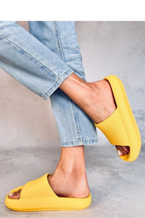 Sandał Klapki gumowe RITTER YELLOW - Inello Inello Sandał Klapki gumowe RITTER YELLOW - Inello Inello