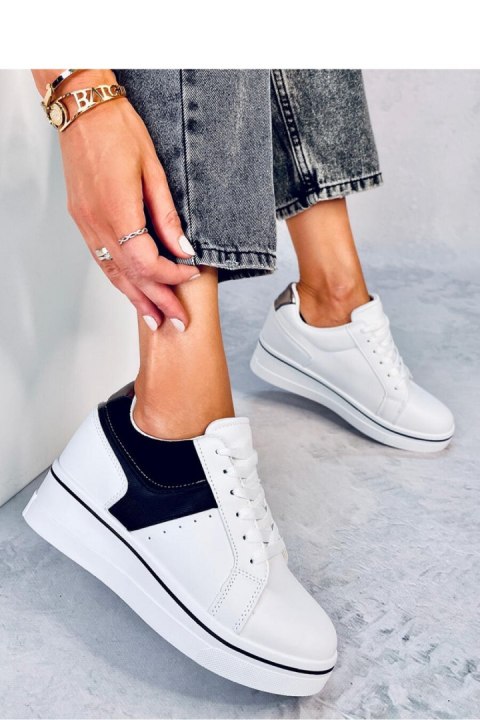 Sneakersy na koturnie TOBEY BLACK - Inello Inello Sneakersy na koturnie TOBEY BLACK - Inello Inello