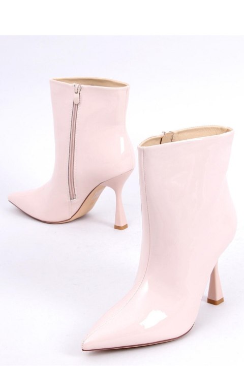 Botki lakierowane na szpilce SYLVIA BEIGE - Inello Inello Botki lakierowane na szpilce SYLVIA BEIGE - Inello Inello