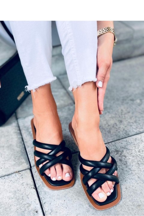 Sandał Klapki damskie ZOLA BLACK - Inello Inello Sandał Klapki damskie ZOLA BLACK - Inello Inello