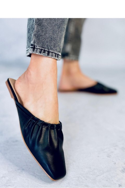 Sandał Klapki damskie eleganckie PRESLEY BLACK - Inello Hurtownia odzieży on-line, moda damska, bielizna i obuwie dla kobiet - M Inello Sandał Klapki damskie eleganckie PRESLEY BLACK - Inello Hurtownia odzieży on-line, moda damska, bielizna i obuwie dla kobiet - M Inello