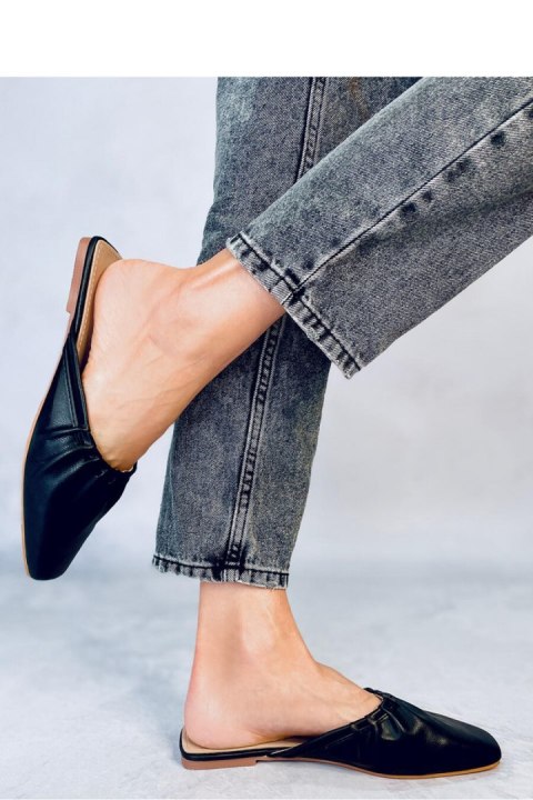 Sandał Klapki damskie eleganckie PRESLEY BLACK - Inello Hurtownia odzieży on-line, moda damska, bielizna i obuwie dla kobiet - M Inello Sandał Klapki damskie eleganckie PRESLEY BLACK - Inello Hurtownia odzieży on-line, moda damska, bielizna i obuwie dla kobiet - M Inello