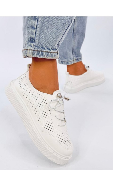 Trampki ażurowe ZINDER WHITE - Inello Inello Trampki ażurowe ZINDER WHITE - Inello Inello