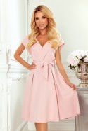 Sukienka Model Scarlett 348-1 Powder Pink - Numoco Numoco Sukienka Model Scarlett 348-1 Powder Pink - Numoco Numoco