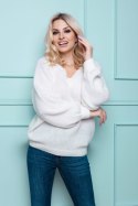 Sweter Damski Model 30083 Ecru - PeeKaBoo PeeKaBoo Sweter Damski Model 30083 Ecru - PeeKaBoo PeeKaBoo