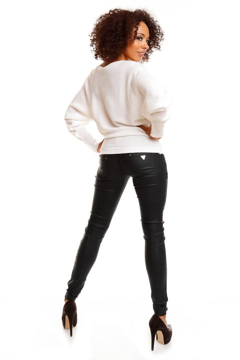 Sweter model 70003 White - PeeKaBoo PeeKaBoo Sweter model 70003 White - PeeKaBoo PeeKaBoo