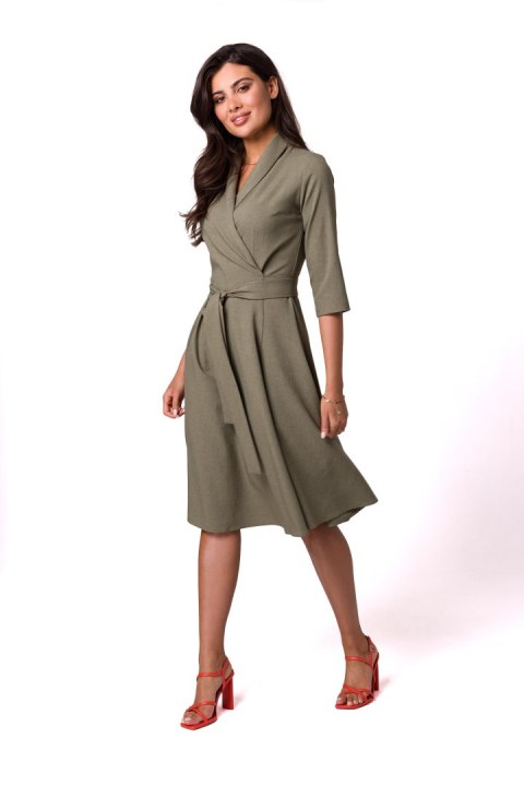 Sukienka Model B255 Oliwka - BeWear BeWear Sukienka Model B255 Oliwka - BeWear BeWear