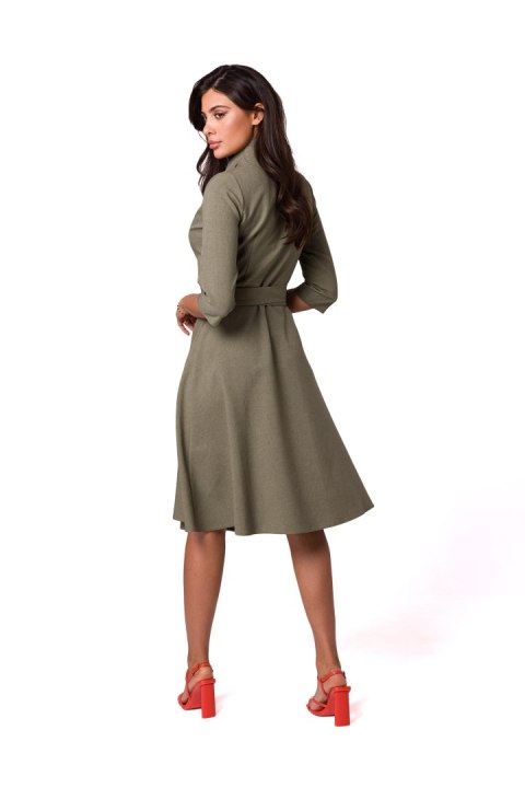 Sukienka Model B255 Oliwka - BeWear BeWear Sukienka Model B255 Oliwka - BeWear BeWear