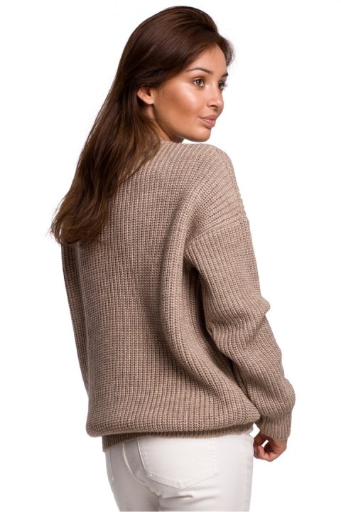 Sweter Damski Model BK052 Cappuccino - BE Knit BE Knit Sweter Damski Model BK052 Cappuccino - BE Knit BE Knit