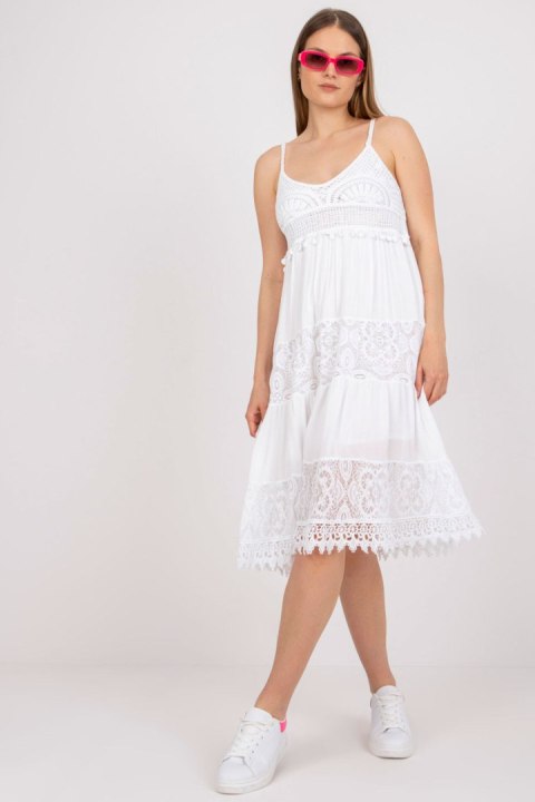 Sukienka Model TW-SK-BI-82345.19P White - Och Bella Och Bella Sukienka Model TW-SK-BI-82345.19P White - Och Bella Och Bella