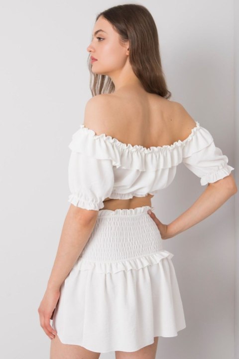 Bluzka Model TW-TP-BI-26718.46 White - Och Bella Och Bella Bluzka Model TW-TP-BI-26718.46 White - Och Bella Och Bella