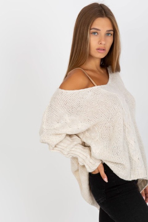 Sweter Damski Model TW-SW-BI-M903.33X Ecru - Och Bella Och Bella Sweter Damski Model TW-SW-BI-M903.33X Ecru - Och Bella Och Bella