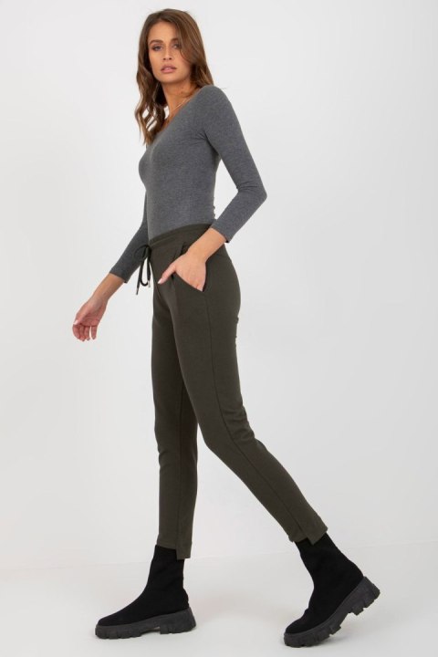 Spodnie Dresowe Model RV-DR-8380.25P Khaki - Relevance Relevance Spodnie Dresowe Model RV-DR-8380.25P Khaki - Relevance Relevance