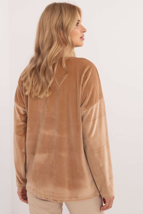 Bluzka Model DHJ-BZ-19916.03P Camel - Italy Moda Italy Moda Bluzka Model DHJ-BZ-19916.03P Camel - Italy Moda Italy Moda