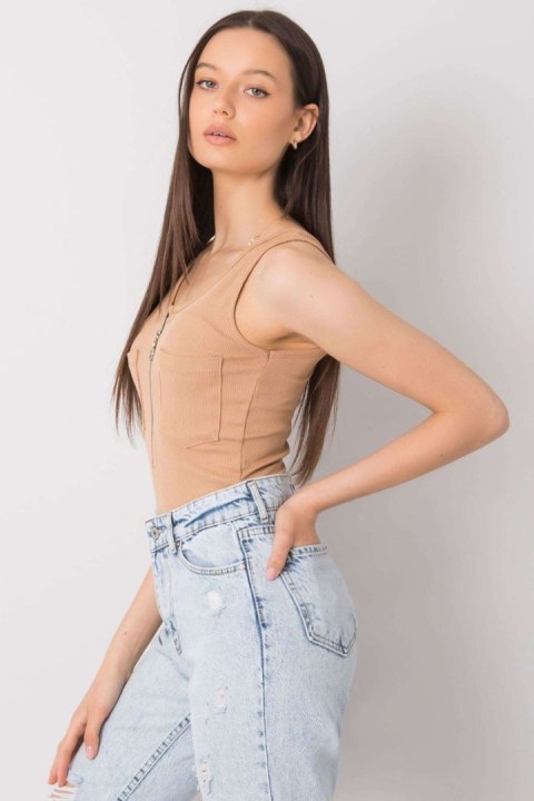 Koszulka Top Model DHJ-TP-13287.36P Camel - Italy Moda Italy Moda Koszulka Top Model DHJ-TP-13287.36P Camel - Italy Moda Italy Moda