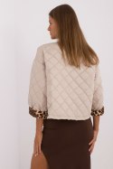 Kurtka Damska Model DHJ-KR-A8357.50 Beige - Italy Moda Italy Moda Kurtka Damska Model DHJ-KR-A8357.50 Beige - Italy Moda Italy Moda