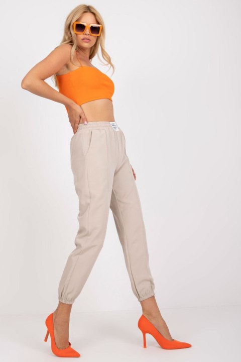 Spodnie Damskie Model DHJ-SP-15832.64 Beige - Italy Moda Italy Moda Spodnie Damskie Model DHJ-SP-15832.64 Beige - Italy Moda Italy Moda