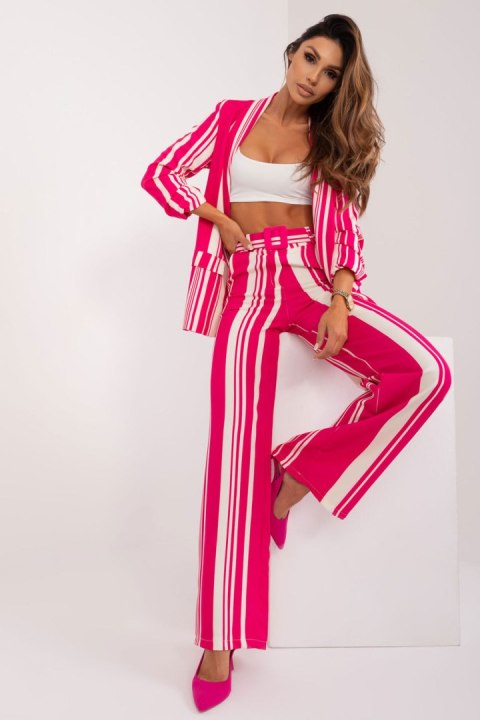 Spodnie Damskie Model DHJ-SP-5077.27 Fuksja - Italy Moda Italy Moda Spodnie Damskie Model DHJ-SP-5077.27 Fuksja - Italy Moda Italy Moda