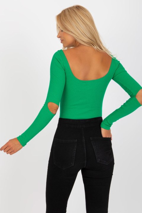 Bluzka Model RV-BZ-8021.23 Green - Rue Paris Rue Paris Bluzka Model RV-BZ-8021.23 Green - Rue Paris Rue Paris