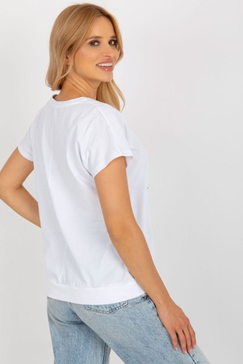 Bluzka Model RV-BZ-8954.26P White - Rue Paris Rue Paris Bluzka Model RV-BZ-8954.26P White - Rue Paris Rue Paris
