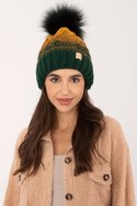Czapka Model JK-CZ-52.17 Dark Green - Rue Paris Rue Paris Czapka Model JK-CZ-52.17 Dark Green - Rue Paris Rue Paris