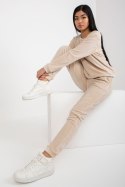 Spodnie Komplet Model RV-KMPL-6083.05 Light Beige - Rue Paris Rue Paris Spodnie Komplet Model RV-KMPL-6083.05 Light Beige - Rue Paris Rue Paris