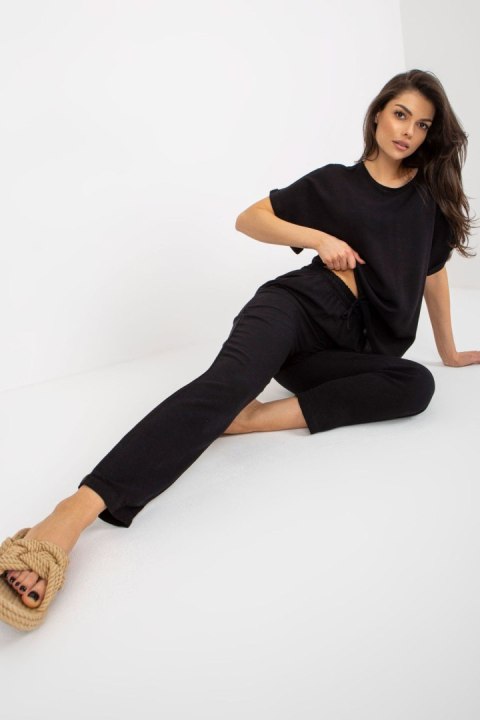 Spodnie Komplet Model WN-KMPL-VE41/42.50P Black - Rue Paris Rue Paris Spodnie Komplet Model WN-KMPL-VE41/42.50P Black - Rue Paris Rue Paris
