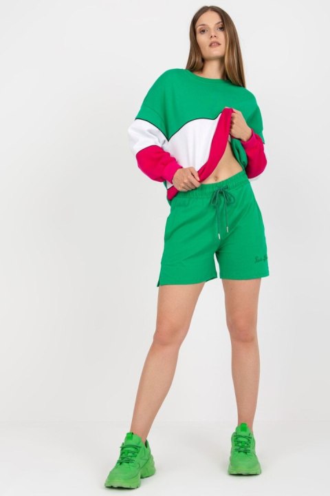 Szorty Damskie Model RV-SN-7995.14 Green - Rue Paris Rue Paris Szorty Damskie Model RV-SN-7995.14 Green - Rue Paris Rue Paris