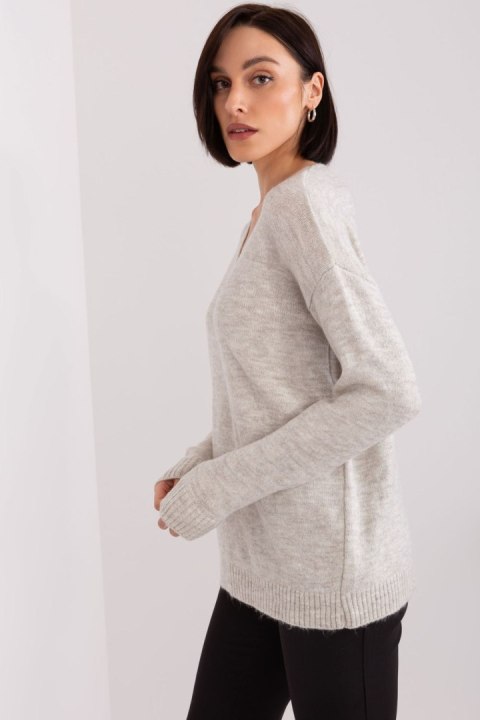 Sweter Damski Model TO-SW-1810.25X Beige - Rue Paris Rue Paris Sweter Damski Model TO-SW-1810.25X Beige - Rue Paris Rue Paris